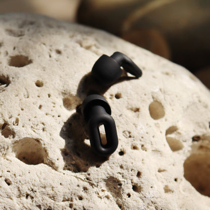 Saccater Focus Max Noise-reducing Earplugs - Ideal for comfy sleep, calm, stillness, travel, work safe, and hearing protection - with 3 type tips of Zen-Core foam tip, double-tip, and standard tip - up to SNR 30dB