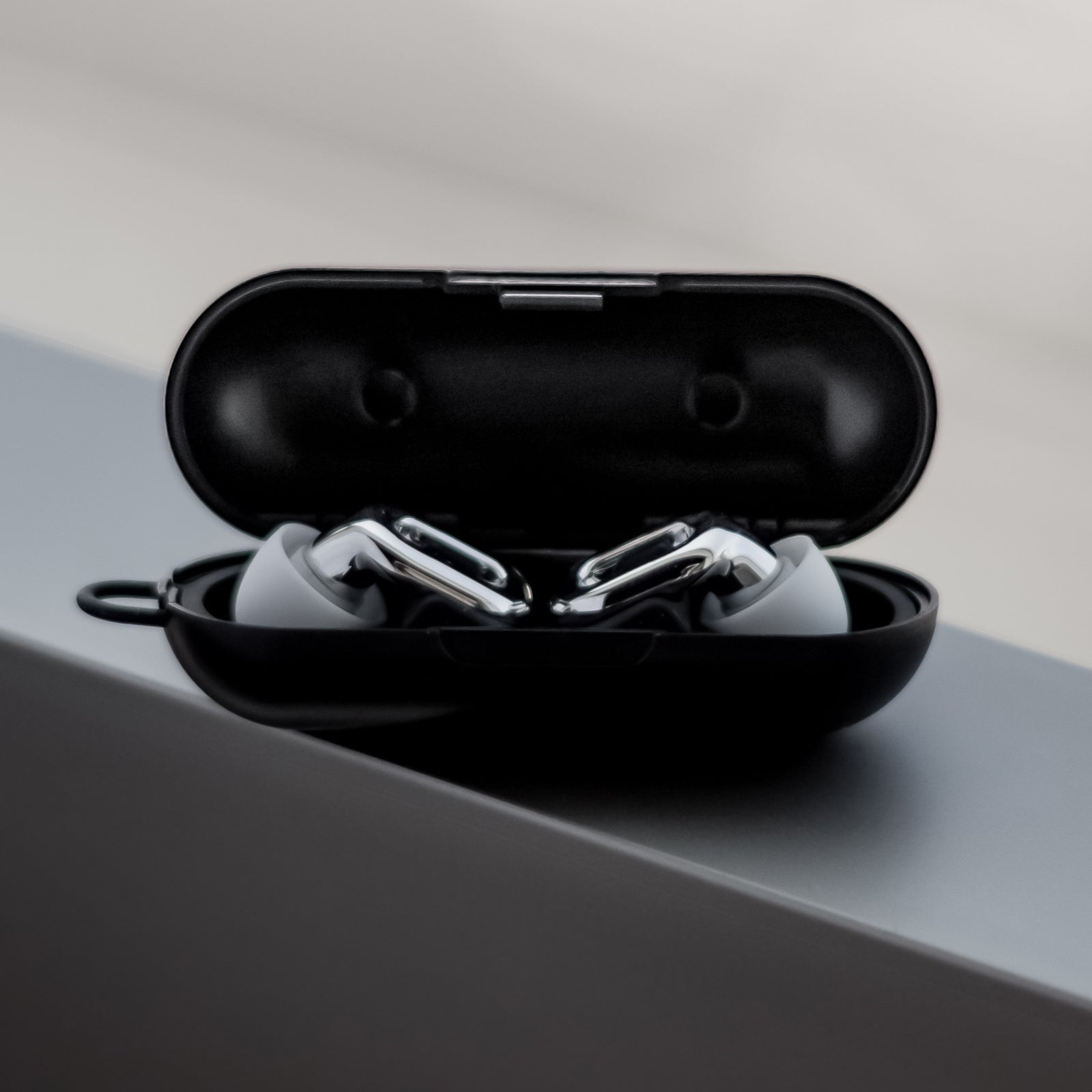 Saccater Moment Earplugs - Ideal for Music Festival, Concert, Live Entertainment, and Beyond - Certified Hearing Protection with NRR 13 dB